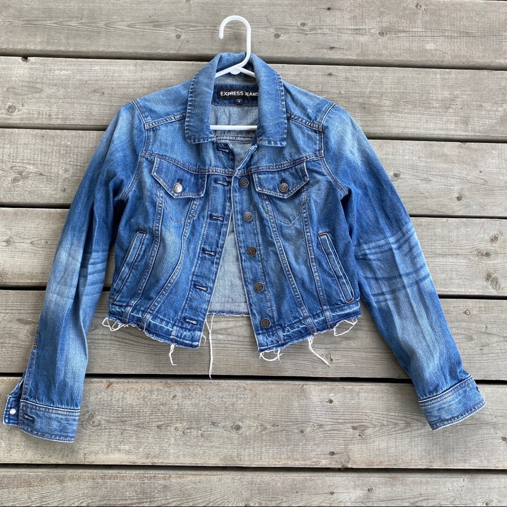 Express Jeans Cropped Denim Jacket